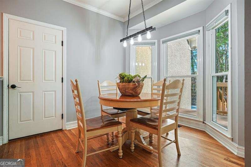 716 Whisper Wind Court Woodstock - Photo 7