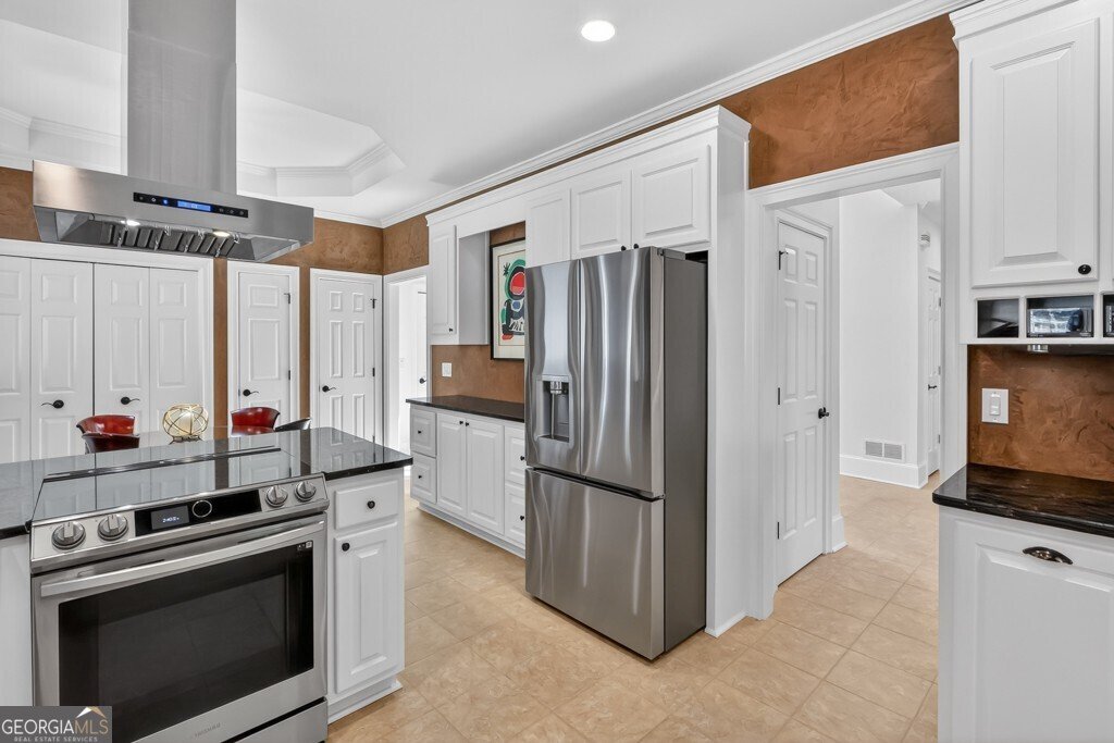 190 Brassy Court Alpharetta - Photo 8