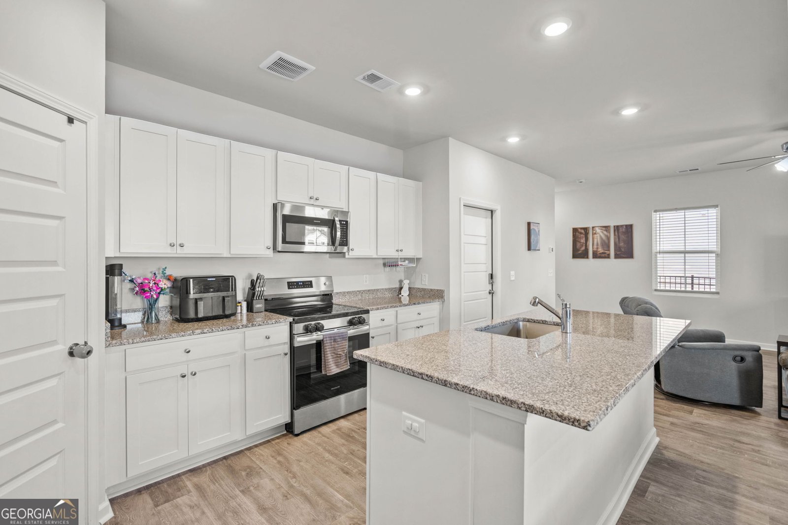 102 Hydrangea Way Bloomingdale - Photo 11