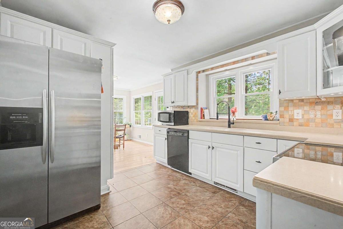 730 Winnbrook Drive Dacula - Photo 10