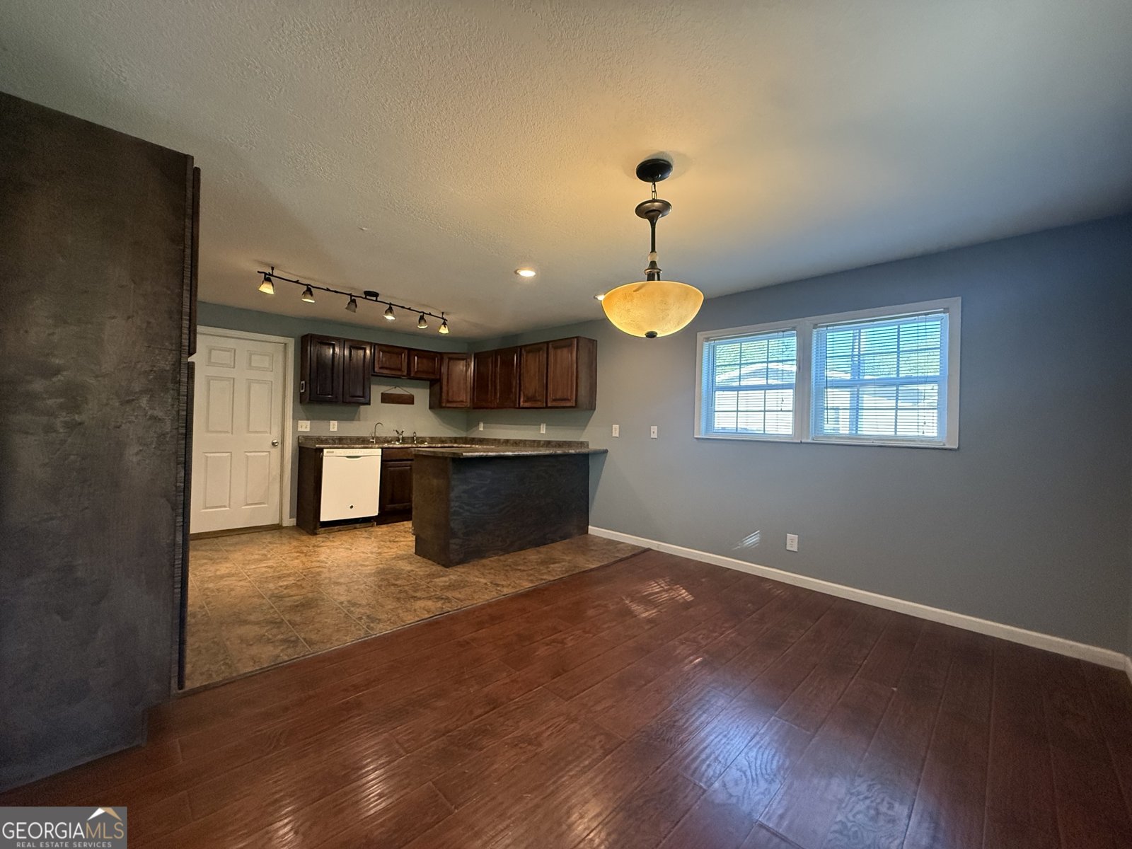 383 Allen Street Summerville - Photo 6