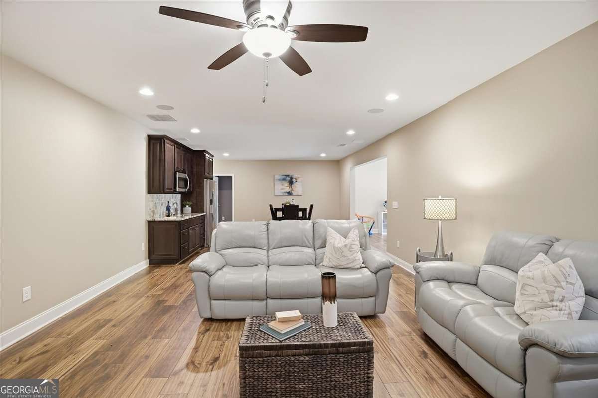 2810 Apremont Drive Cumming - Photo 34