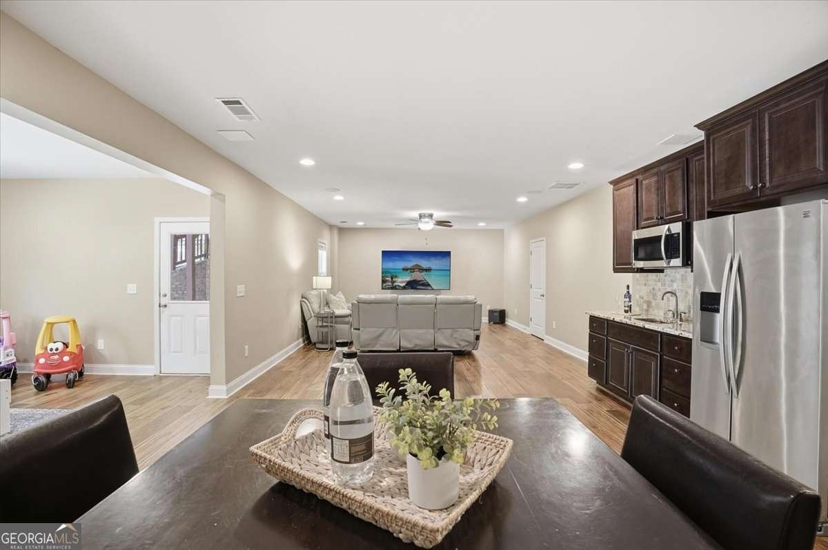 2810 Apremont Drive Cumming - Photo 35