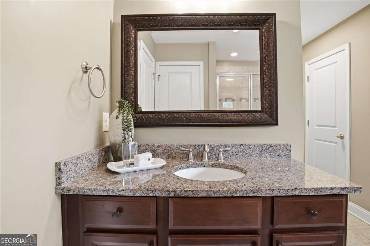 2810 Apremont Drive Cumming - Photo 51