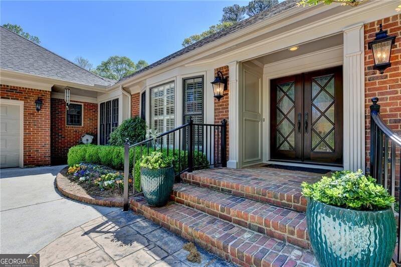 5405 Bannergate Drive Johns Creek - Photo 1