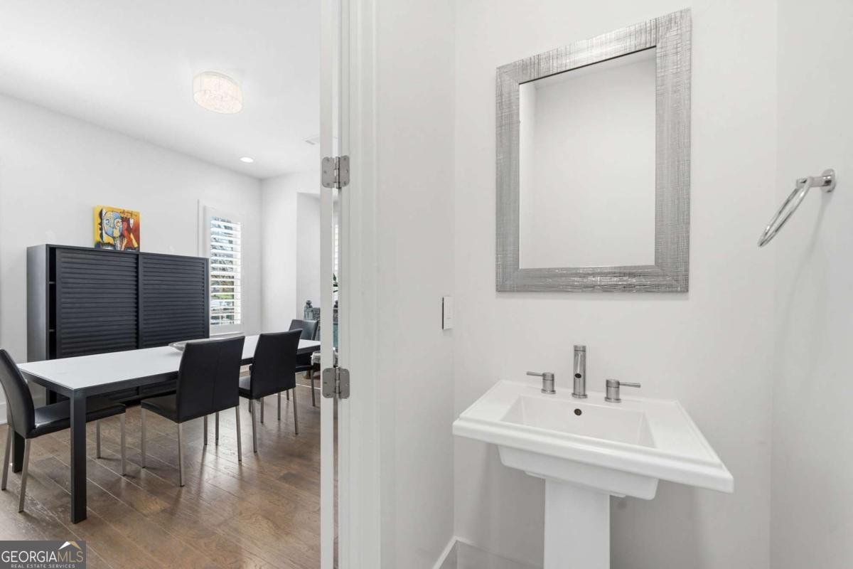 447 Alderwood Street Atlanta - Photo 8