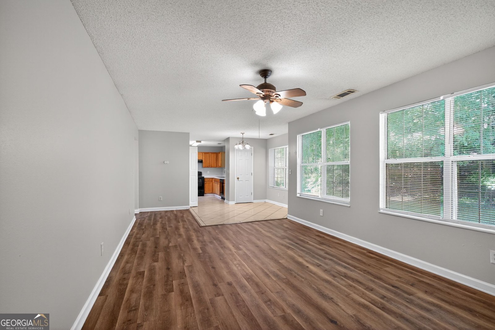 2404 Raven Circle Lithonia - Photo 12