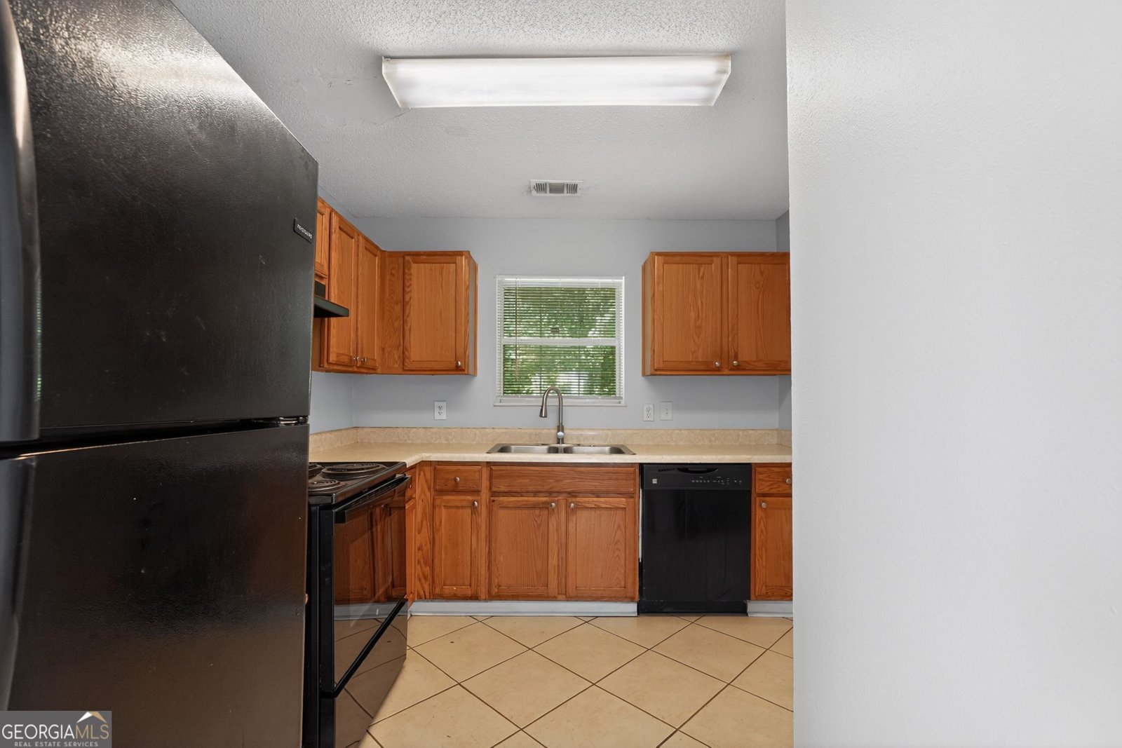 2404 Raven Circle Lithonia - Photo 16