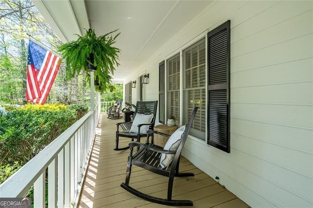 337 Westover Drive Woodstock - Photo 8