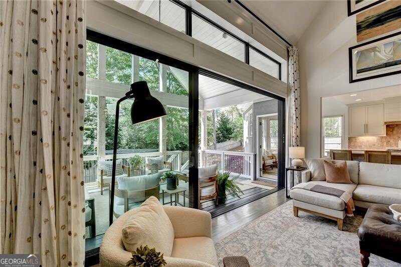 10280 Oxford Mill Circle Johns Creek - Photo 11