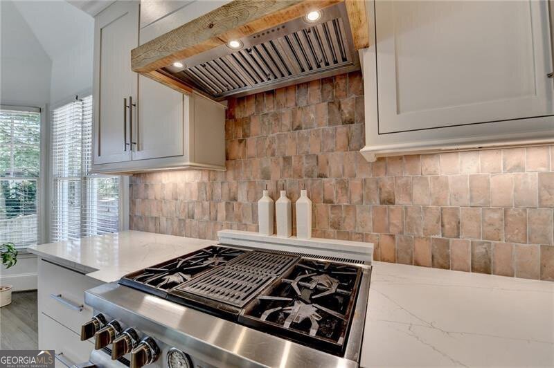 10280 Oxford Mill Circle Johns Creek - Photo 14