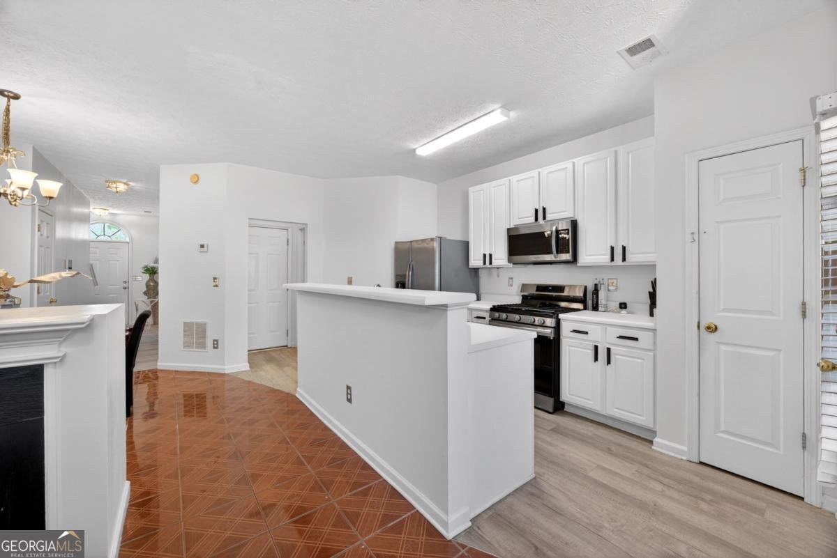 181 Oak Green Drive Lawrenceville - Photo 8