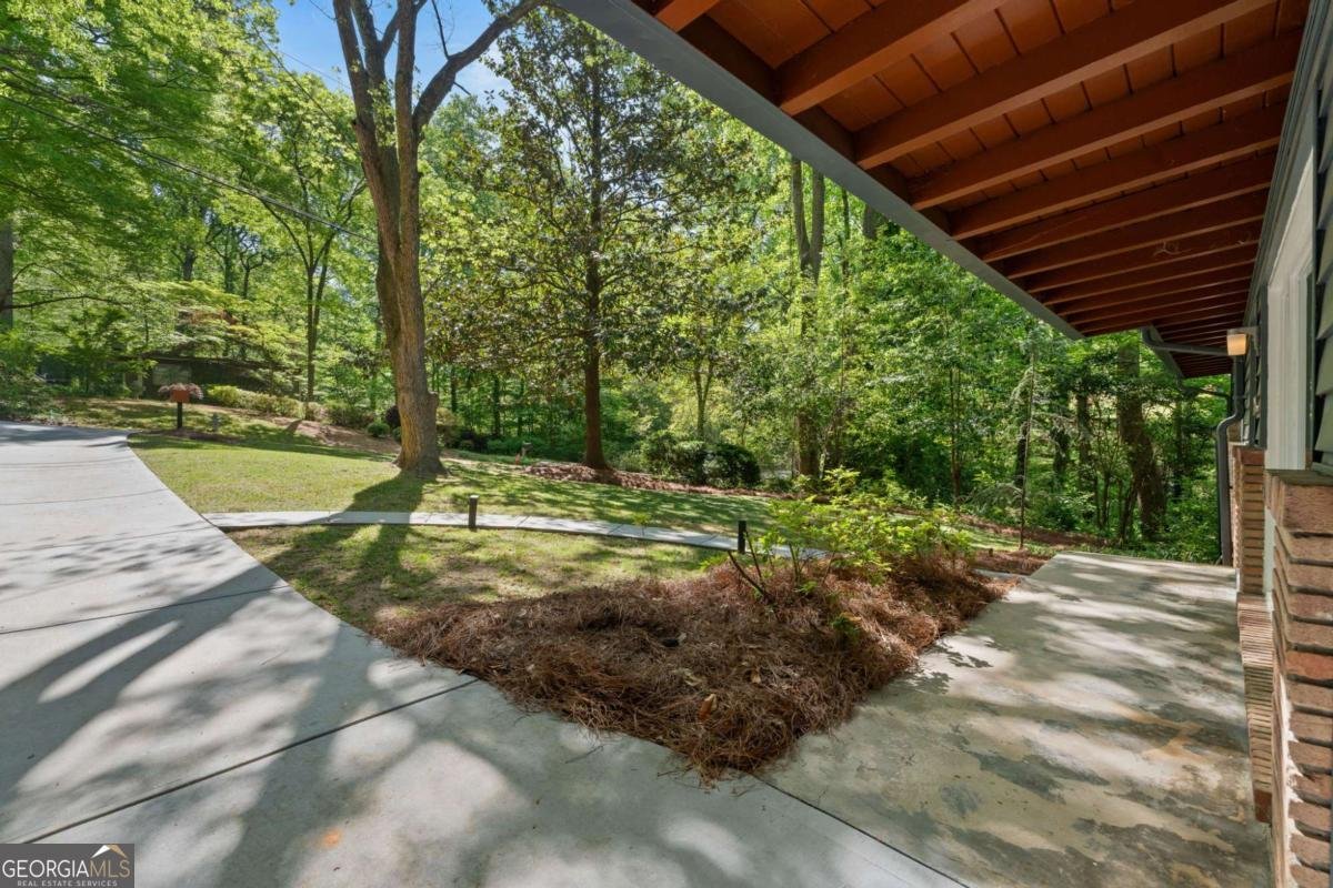 1540 Sagamore Drive Atlanta - Photo 36