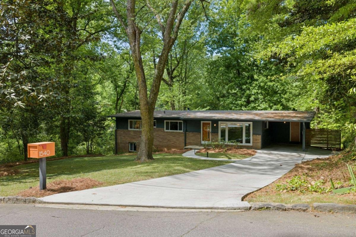 1540 Sagamore Drive Atlanta - Photo 41