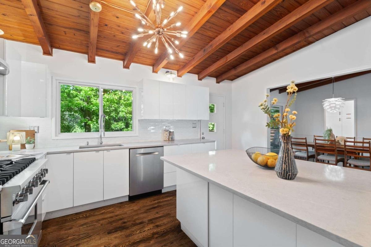 1540 Sagamore Drive Atlanta - Photo 9