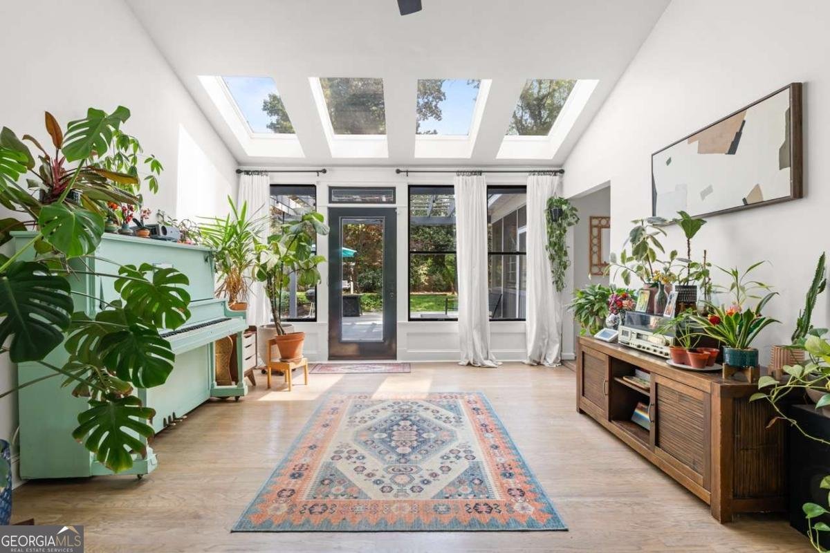 248 Oakridge Avenue Atlanta - Photo 9