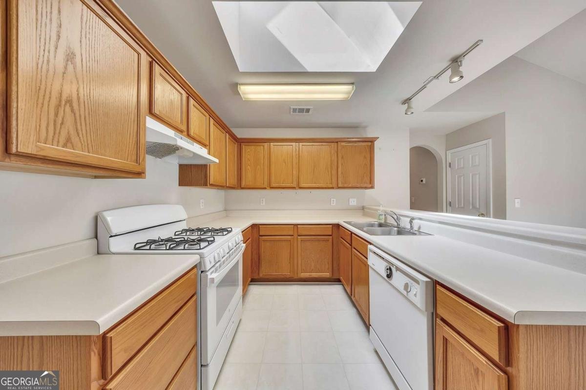 226 Rose Cottage Drive Woodstock - Photo 13