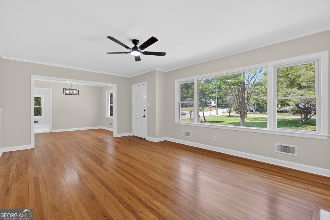 710 Hale Avenue Griffin - Photo 8