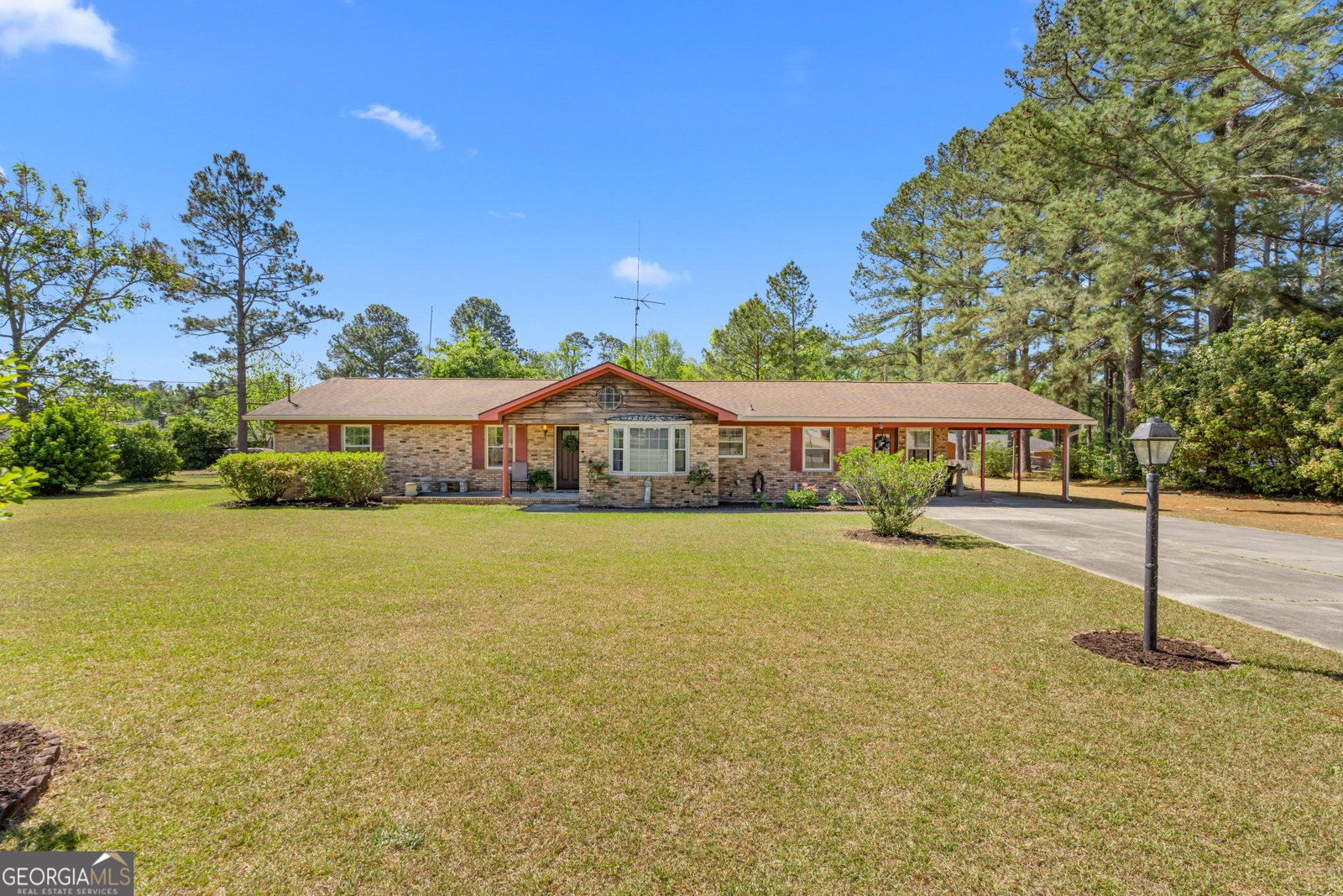 802 Maple Drive Statesboro - main photo