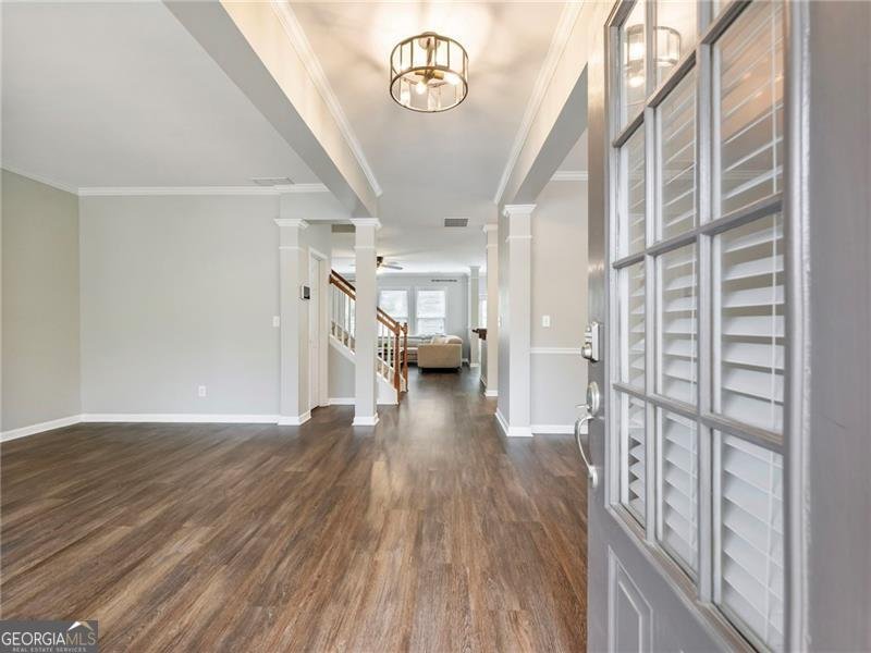 7529 Brookstone Circle Flowery Branch - Photo 6