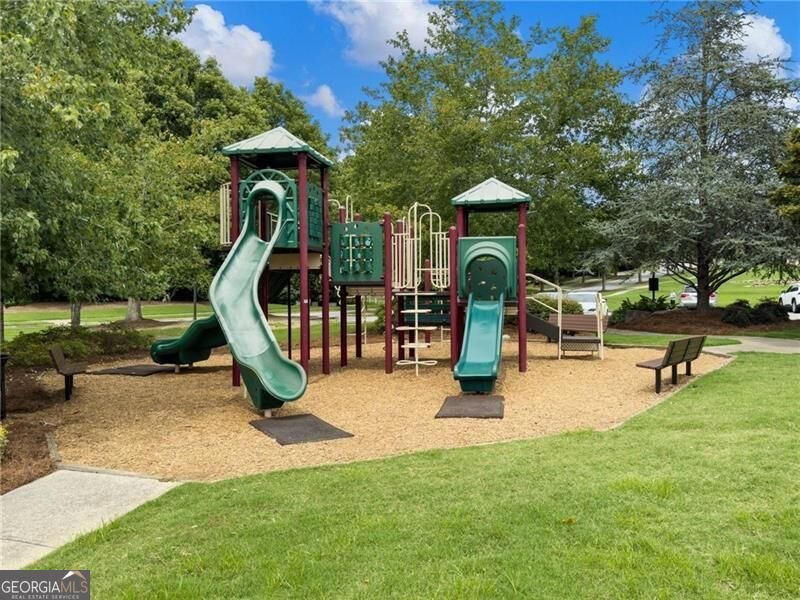 7529 Brookstone Circle Flowery Branch - Photo 71