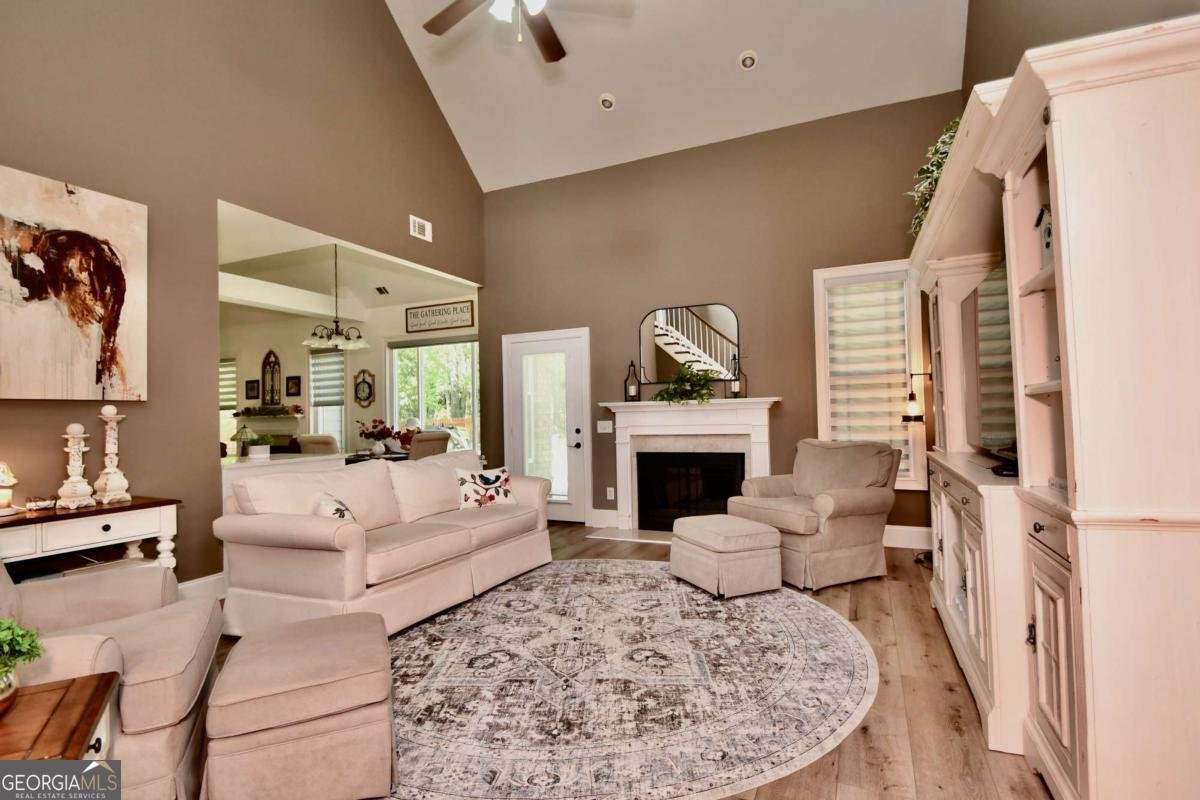 34 Emily Lane Bogart - Photo 8