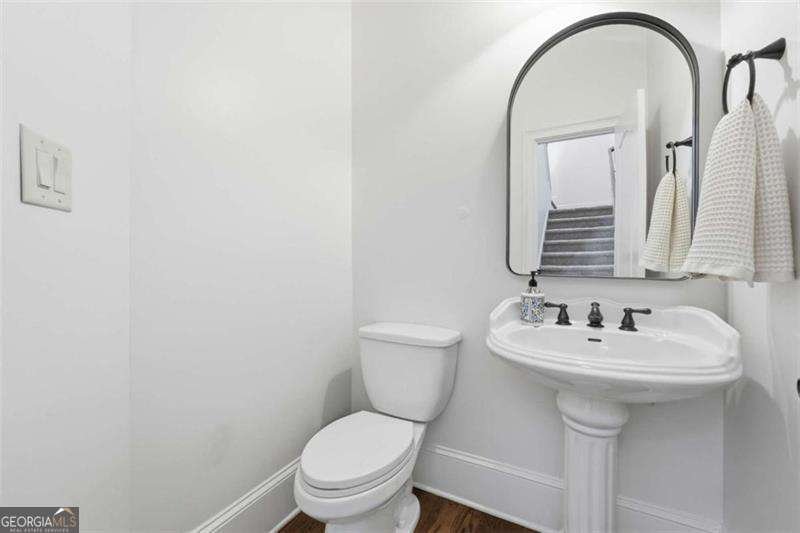 934 Delaronde Court Atlanta - Photo 9