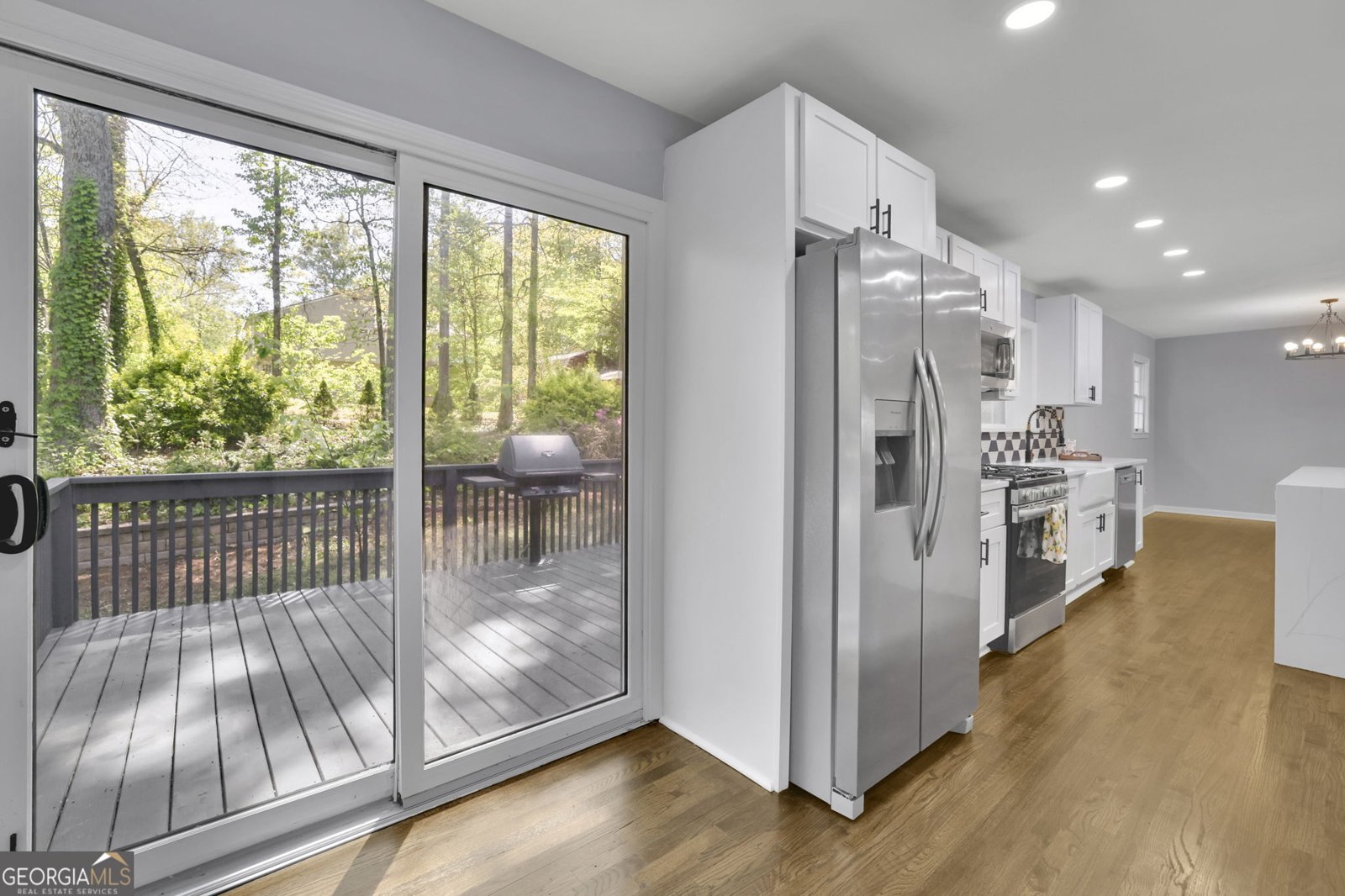 210 Suburban Drive Kennesaw - Photo 17