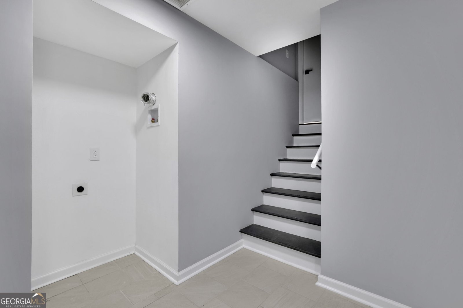 210 Suburban Drive Kennesaw - Photo 33