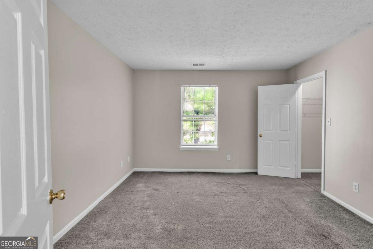 5910 Hampton Court Atlanta - Photo 10