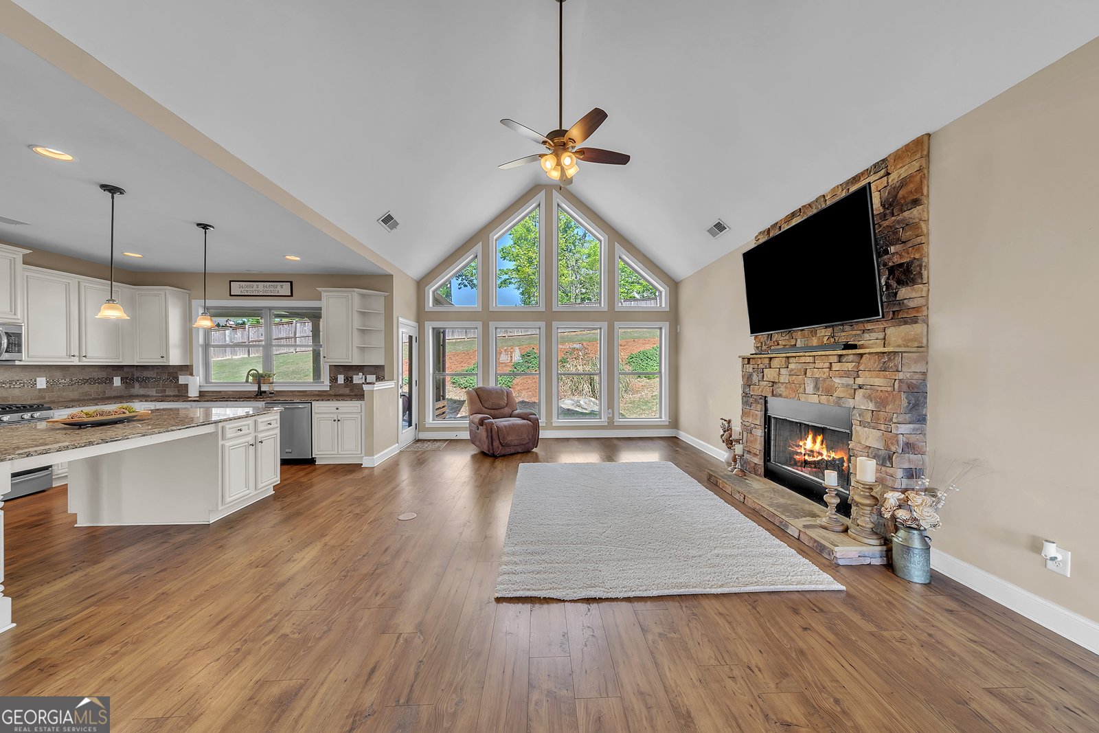 228 Talking Leaves Court Acworth - Photo 11