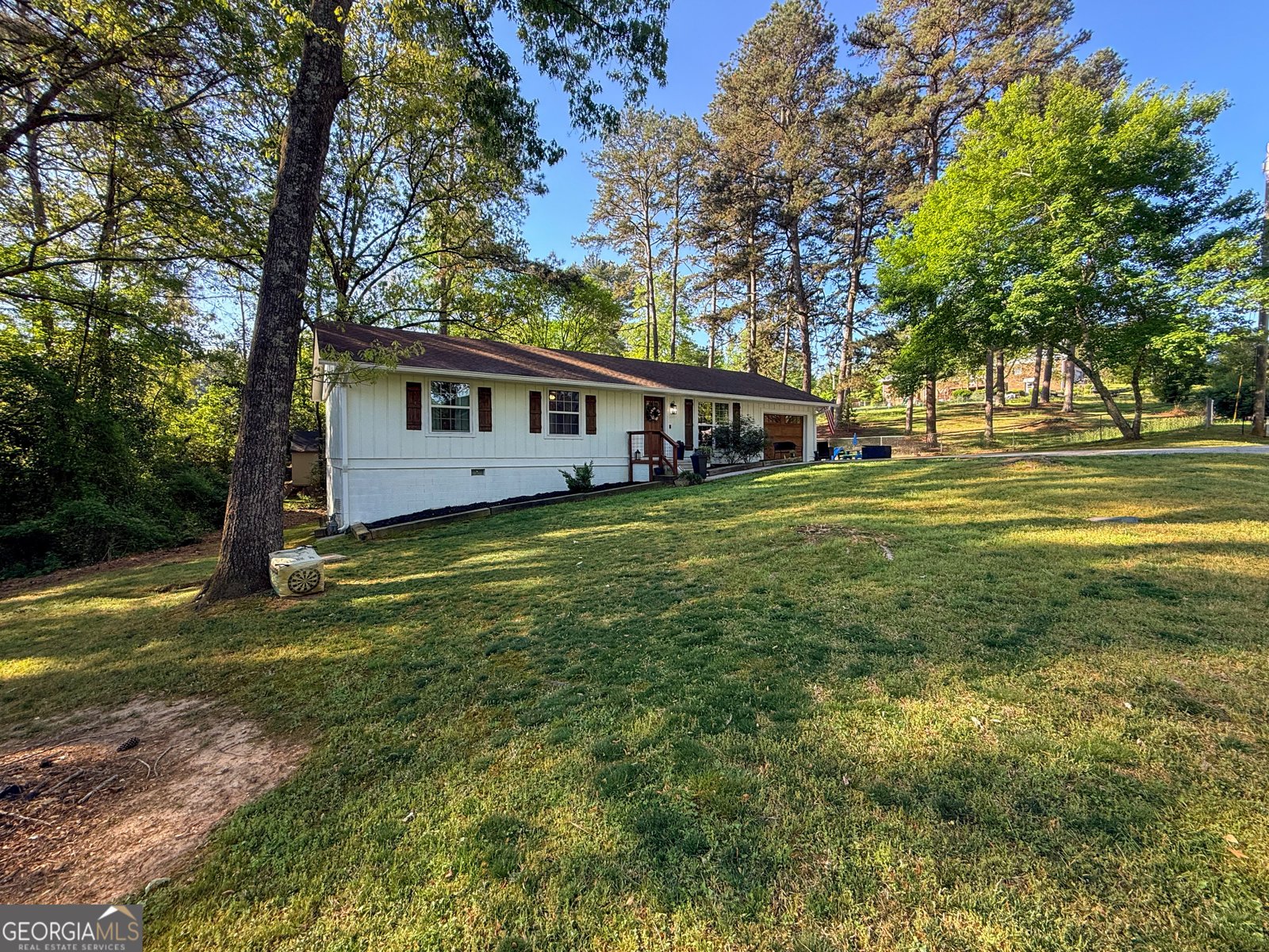 194 Semi Circle Drive Demorest - Photo 37