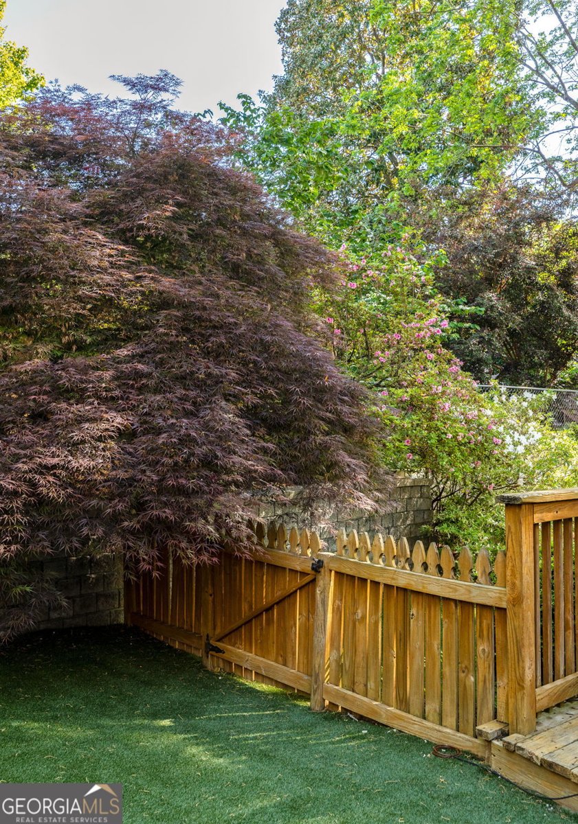 1252 Mansfield Avenue Atlanta - Photo 31