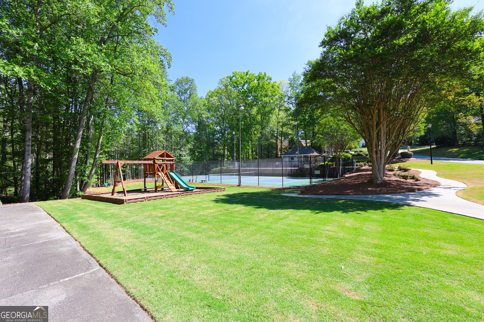 410 Falcon Creek Drive Suwanee - Photo 119