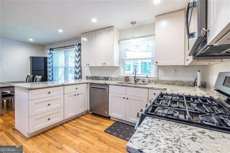 2534 Wilson Woods Drive Decatur - Photo 8