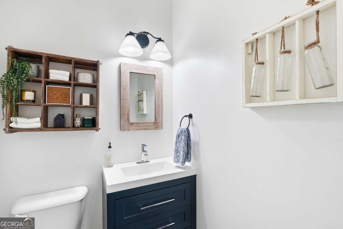 6065 Gentlewind Court Powder Springs - Photo 13