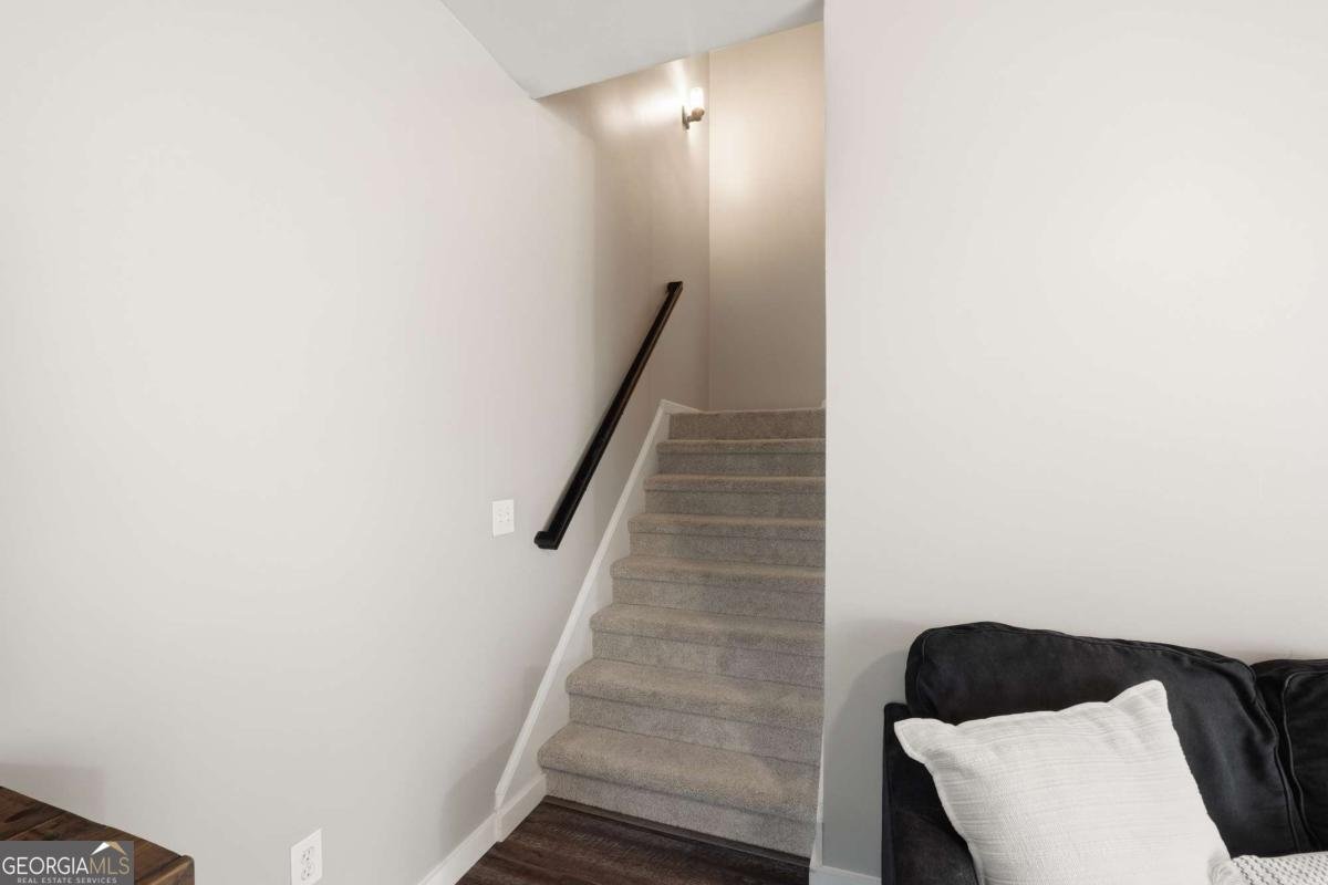 6065 Gentlewind Court Powder Springs - Photo 27