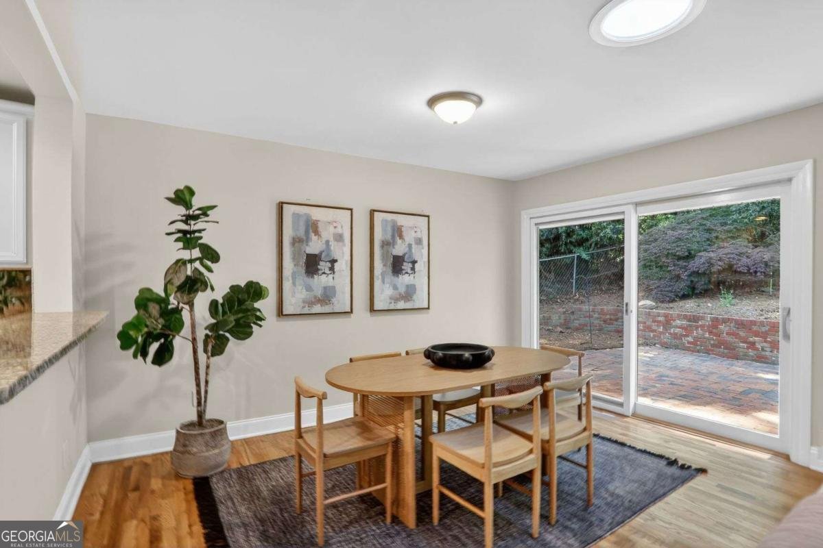 2424 Briarmoor Road Atlanta - Photo 12