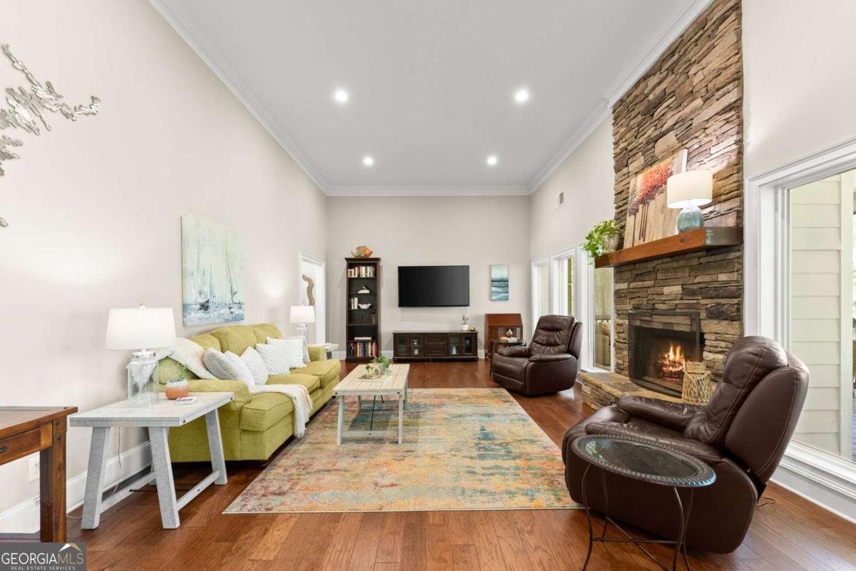 6145 Reives Road Cumming - Photo 11