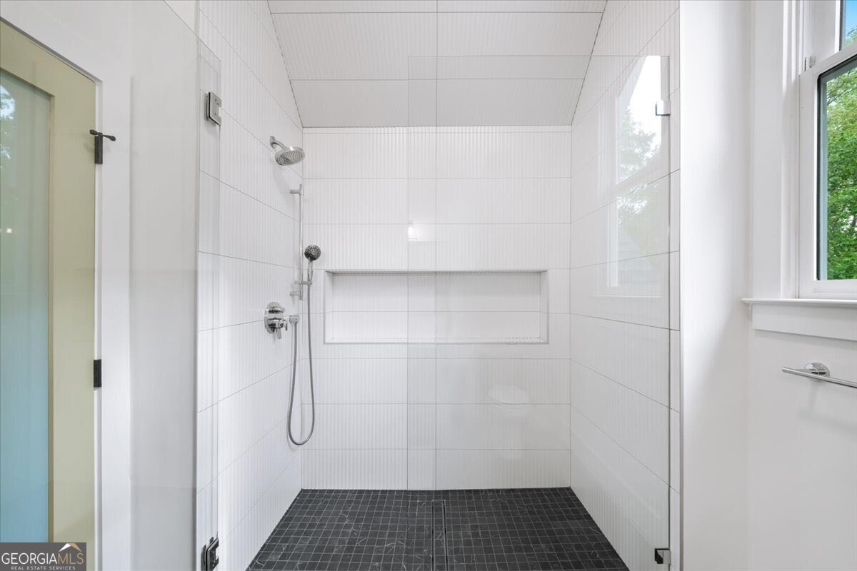 4970 Lake Forrest Drive Atlanta - Photo 34