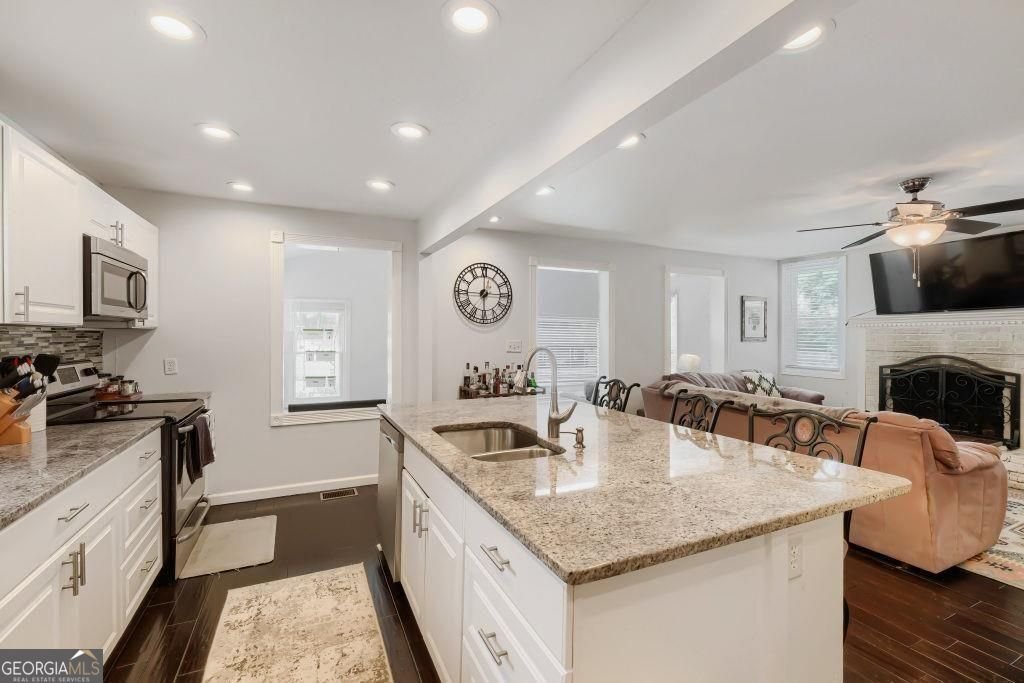 2702 White Oak Drive Decatur - Photo 10