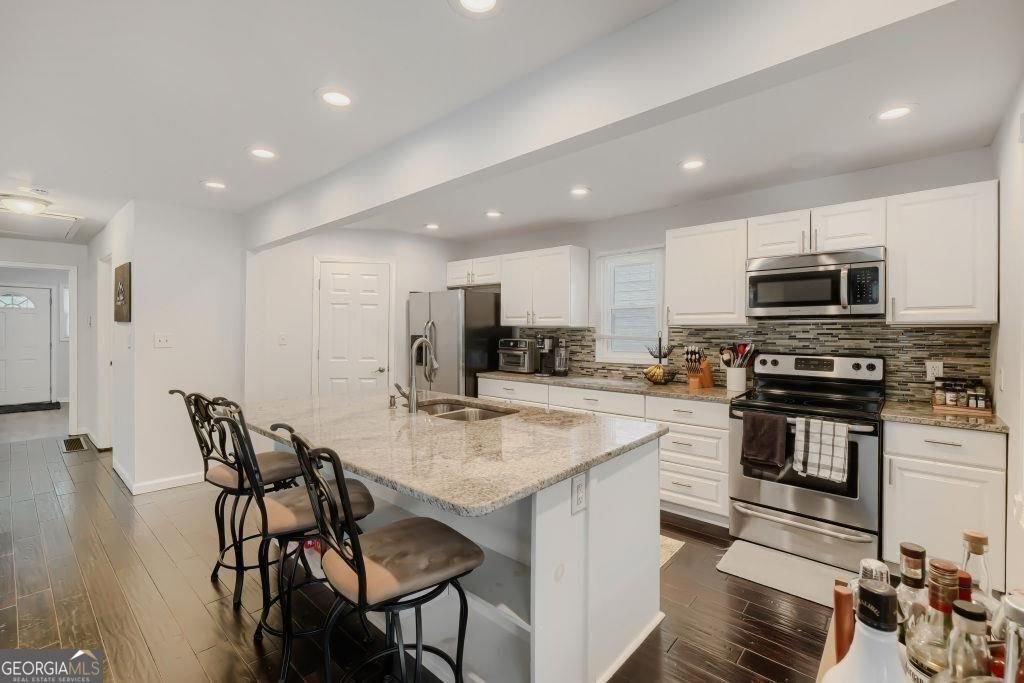 2702 White Oak Drive Decatur - Photo 8