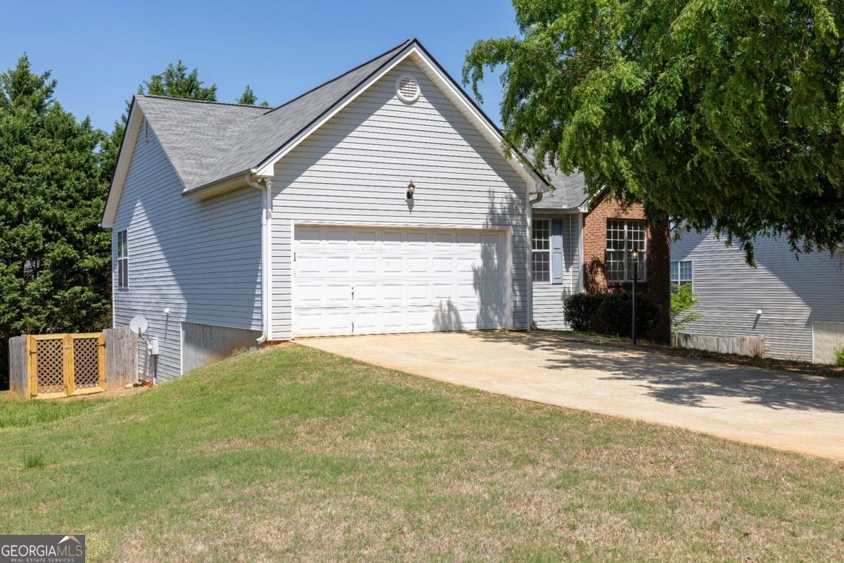 120 SHENANDOAH Drive Winder - Photo 1