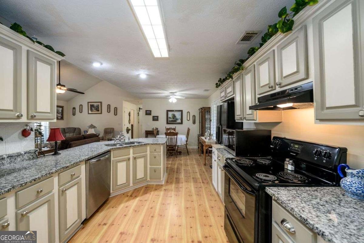 840 Lodgeview Drive Bethlehem - Photo 14