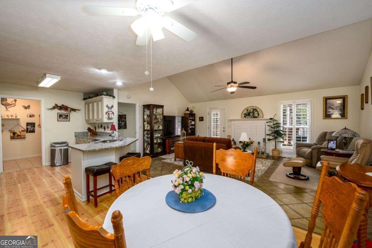 840 Lodgeview Drive Bethlehem - Photo 9