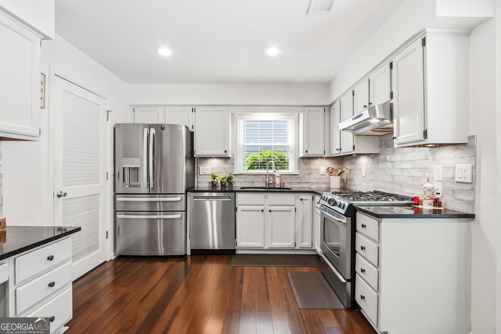 140 River Terrace Point Roswell - Photo 14