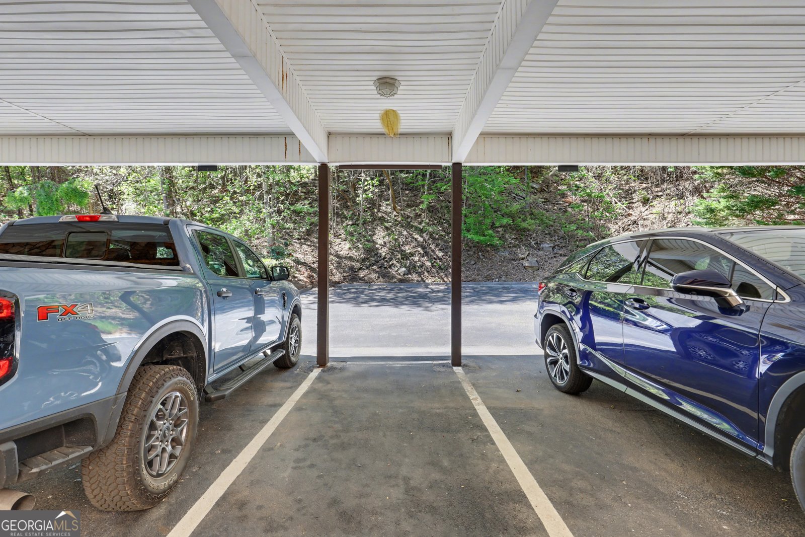 146 Gleneagle Court Clayton - Photo 48