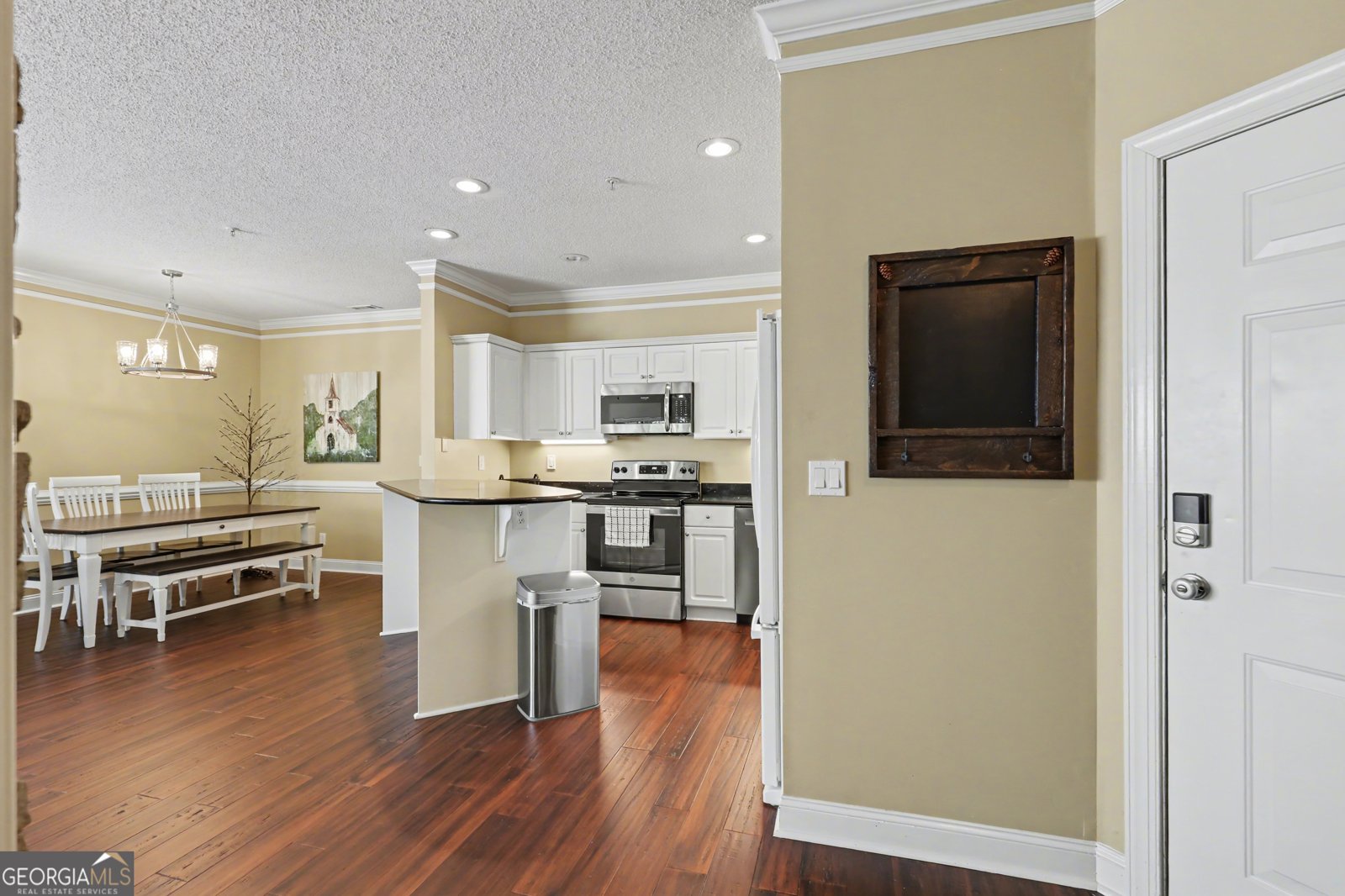 146 Gleneagle Court Clayton - Photo 9