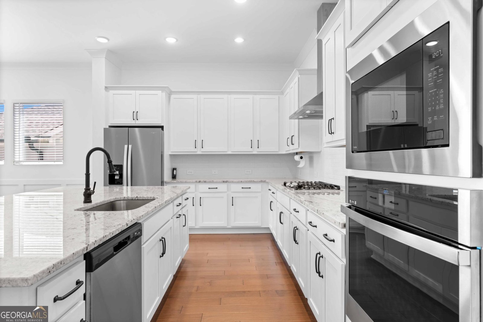 6931 Scenic Overlook Trace Flowery Branch - Photo 6