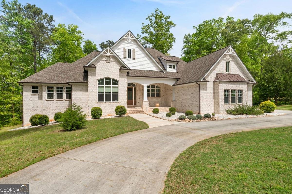 210 Darwish Drive Mcdonough - Photo 1